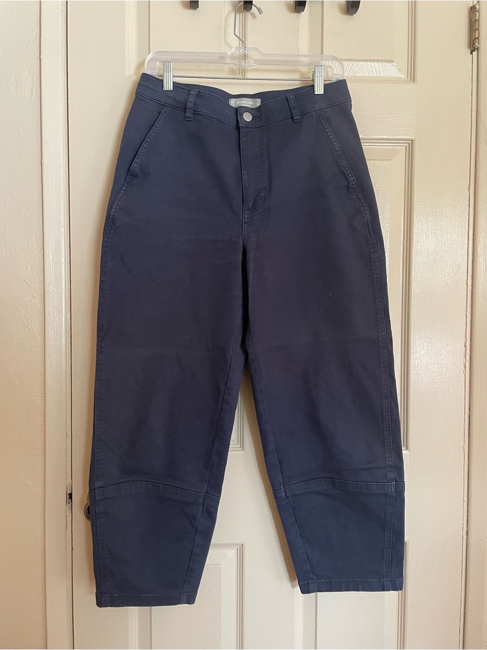 Everlane women’s Navy Barrel Pants